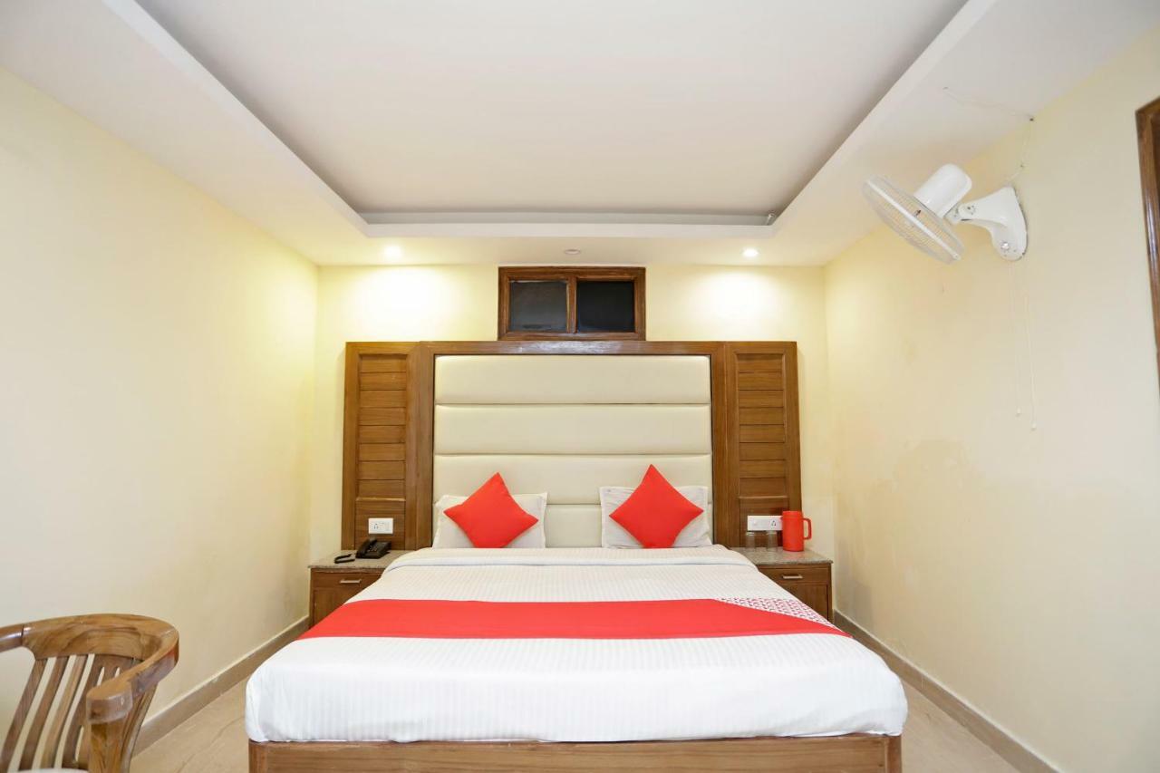 Oyo 39066 Hotel Star View Mussoorie Exterior foto