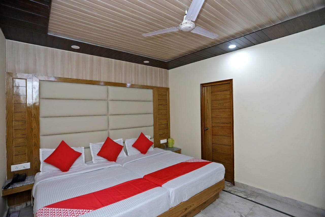 Oyo 39066 Hotel Star View Mussoorie Exterior foto